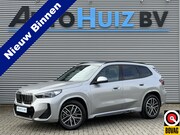 BMW X1 - sDrive20i M Sport Premium Pakket Panoramadak Trekhaak Achter