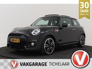 MINI Cooper - 3-Deurs 1.5 Chili | JCW Pakket | Panoramadak | CarPlay | Uni