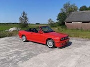 BMW M3 - cabrio E30 brillant red black M-leather 140.000 km