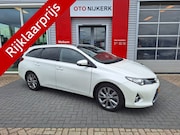 Toyota Auris - Touring Sports 1.8 Hybrid Lease met trekhaak