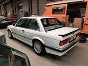 BMW 3-serie - is E30 coupe 111000 km airco sper sportonderstel