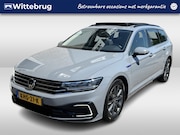 Volkswagen Passat - Variant 1.4 TSI PHEV GTE Business / AUTOMAAT/ PANO/ TREKHAAK