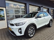 Kia Stonic - 1.0 T-GDI DYNAMIC LINE, Camera, Carplay, Zwart dak, Navi, Cr