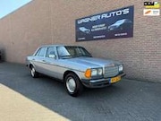 Mercedes-Benz 500-serie - 200-500 (W124) 230 E Mercedes-Benz 230 E W123 | 1e