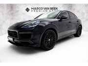 Porsche Cayenne Coupé - 4.0 Turbo S E-Hybrid | SportDesign Carbon | Pano | Achterass