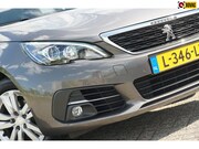 Peugeot 308 - 1.2 PureTech Blue Lease | Platinum Grey Metallic | AppleCarp