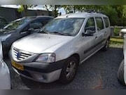 Dacia Logan - MCV 1.6 Lauréate Airco 1e eigenaar.