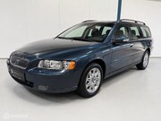 Volvo V70 - 2.4 Edition Classic UNIEKE FABRIEKS NIEUWE STAAT