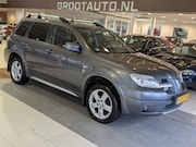 Mitsubishi Outlander - 2.4 Automaat Airco, Cruise Control, Trekhaak, Stuurbekrachti