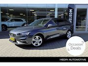 Seat Leon - Sportstourer 1.5 eTSI Style Automaat | Android auto / Carpla