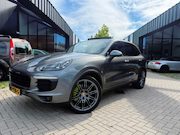 Porsche Cayenne - 3.0 S E-Hybrid Pano Mem NL Auto NAP