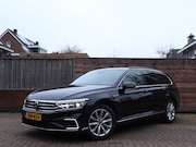 Volkswagen Passat - 1.4 TSI PHEV GTE Business PANO | KEYLESS | TREKH | MASS | ME