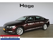 Volkswagen Passat - 1.4 TSI ACT Highline Automaat Clima Cruise Alcantara Navigat