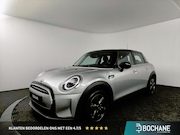 MINI Cooper - 5-Deurs 1.5 Camden Edition | Navigatie | Parkeersensoren | C