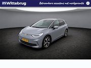Volkswagen ID.3 - Pro Business 58 kWh / Achteruitrijcamera / Lane Assist / Nav