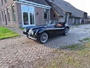 Jaguar XK - 120 DHC (1953) 8-cyl. black in like new condition