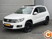 Volkswagen Tiguan - 1.4 TSI Sport&Style | Panodak | Trekhaak | Navi