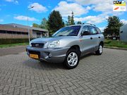 Hyundai Santa Fe - 2.0i-16V Silver Edition Nieuwe A.P.K, Airco