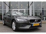 Volvo V60 - B3 164PK Automaat Core | Camera | Verw. Stoel- & stuurwiel |
