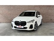 BMW 2-serie Active Tourer - 220i Camera / Navi / CarPlay / DAB