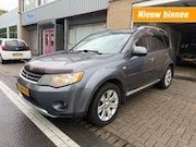 Mitsubishi Outlander - 2.4 Intense+ 4WD AUTOMAAT 7 PERS. RIJDT GOED APK