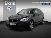 BMW X1 - sDrive20i High Executive | M Sportpakket | Achteruitrijcamer