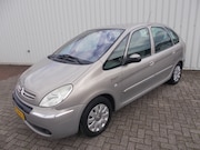Citroën Xsara Picasso - 1.8i-16V Exclusive ( NW. APK KEURING BIJ VERKOOP! )