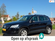 Volkswagen Tiguan - 2.0 TDI 4 Motion 1E EIG NWE APK CRUISE CLIMA TREKHAAK