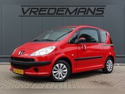 Peugeot 1007 - 1.4 Sesam Urban