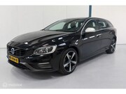 Volvo V60 - 2.0 T4 Sport AUTOMAAT / NL-AUTO / NAVI