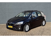 BMW 2-serie Active Tourer - 218i Essential Pano Head-up Leder Navi 1e eigenaar 78.000km 
