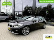 BMW 1-serie - 118i Business Edition|AfnTrekhaak|DAB|Clima|Navi