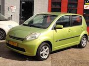 Daihatsu Sirion - 2 1.0-12V Trend , DEALER AUTO