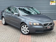 Volvo S40 - 1.8 Kinetic Airco | Trekhaak | Cruise Control | Elektr pakke