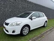 Toyota Auris - 1.8 Full Hybrid Asp. Dealer onderhouden.