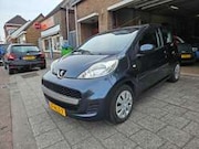 Peugeot 107 - 1.0-12V XS