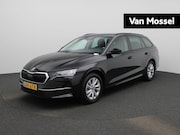 Skoda Octavia - Combi 1.5 TSI MHEV Business Edition Plus 115 PK | Automaat |