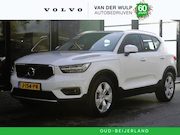 Volvo XC40 - T2 129pk Aut. Business Pro | Park Assist | Driver Assist