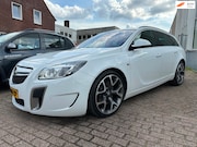 Opel Insignia - 2.8 T OPC 4x4 * AUTOMAAT * 360 PK * ELEC. ACHTERKLEP