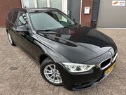 BMW 3-serie - Touring 318i Corporate Lease Executive / Navi / PDC / AUT / 