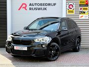 BMW X1 - SDrive20i High Executive Pano/H&K/HuD/Leer
