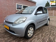 Daihatsu Sirion - 1.0-12V APK 30-1-2027 elektrisch pakket 5 drs