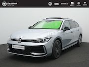 Volkswagen Passat - Variant 1.5 eHybrid 272pk R-Line Business | Trekhaak | Panor