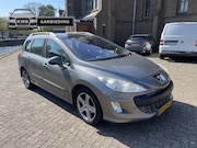 Peugeot 308 - SW 1.6 HDiF XT airco trekhaak panoramadak