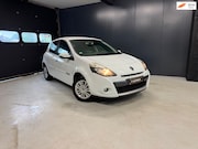 Renault Clio - 1.2 Collection 5 deurs Airco NW DB RIEM