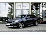 BMW 1-serie - 118i Aut. | Executive | M Sportpakket | Shadowline | 17" LM