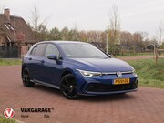 Volkswagen Golf - 1.5 eTSI R-Line | Camera | Sfeerverlichting | Apple Carplay 