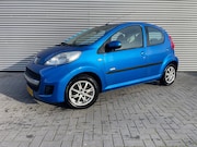 Peugeot 107 - 1.0-12V Millesim 200 2011 airco / lmv / toerenteller