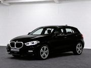 BMW 1-serie - 120i Sport Line | PDC | Stoelverwarming | Apple CarPlay