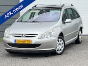 Peugeot 307 - 1.6 16V Pack | 7 Persoons | | Stoel verw. | Pano